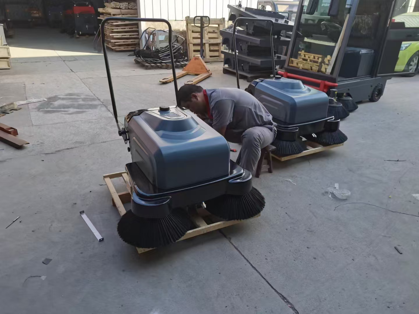 HS-100 Electric Hand Push Sweeper